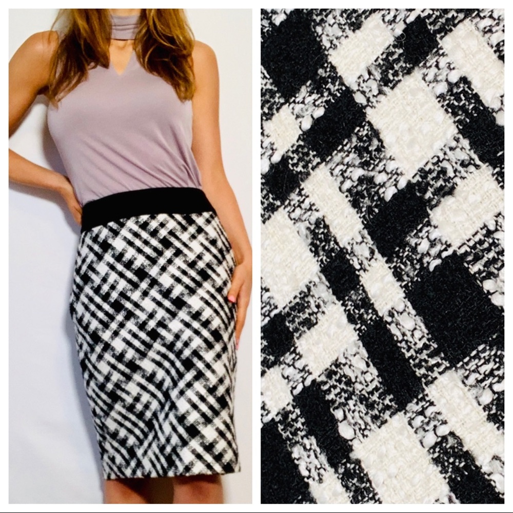 White House Black Market Woven Winter Skirt